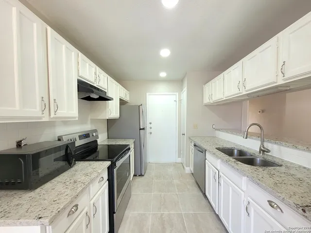 $195,000 | 11419 Blue Mesa Drive, San Antonio, TX 78245