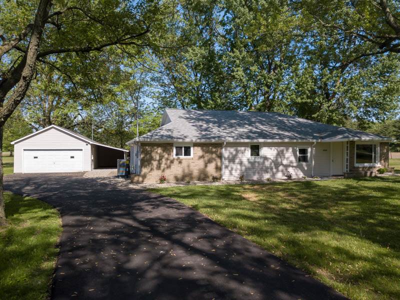6328 Butt Road Fort Wayne, IN 46818 - Photo 2 of 22