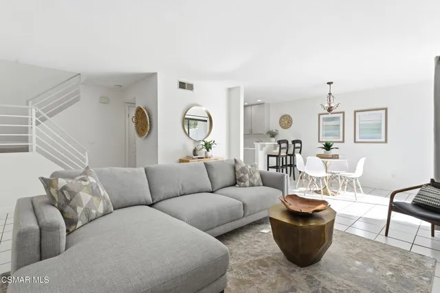 $669,000 | 4265 Las Virgenes Road, Unit 4, Calabasas, CA 91302