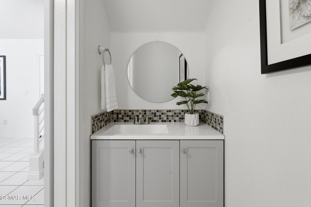 4265 Las Virgenes Road, Unit 4 Calabasas, CA 91302 - Photo 14 of 26