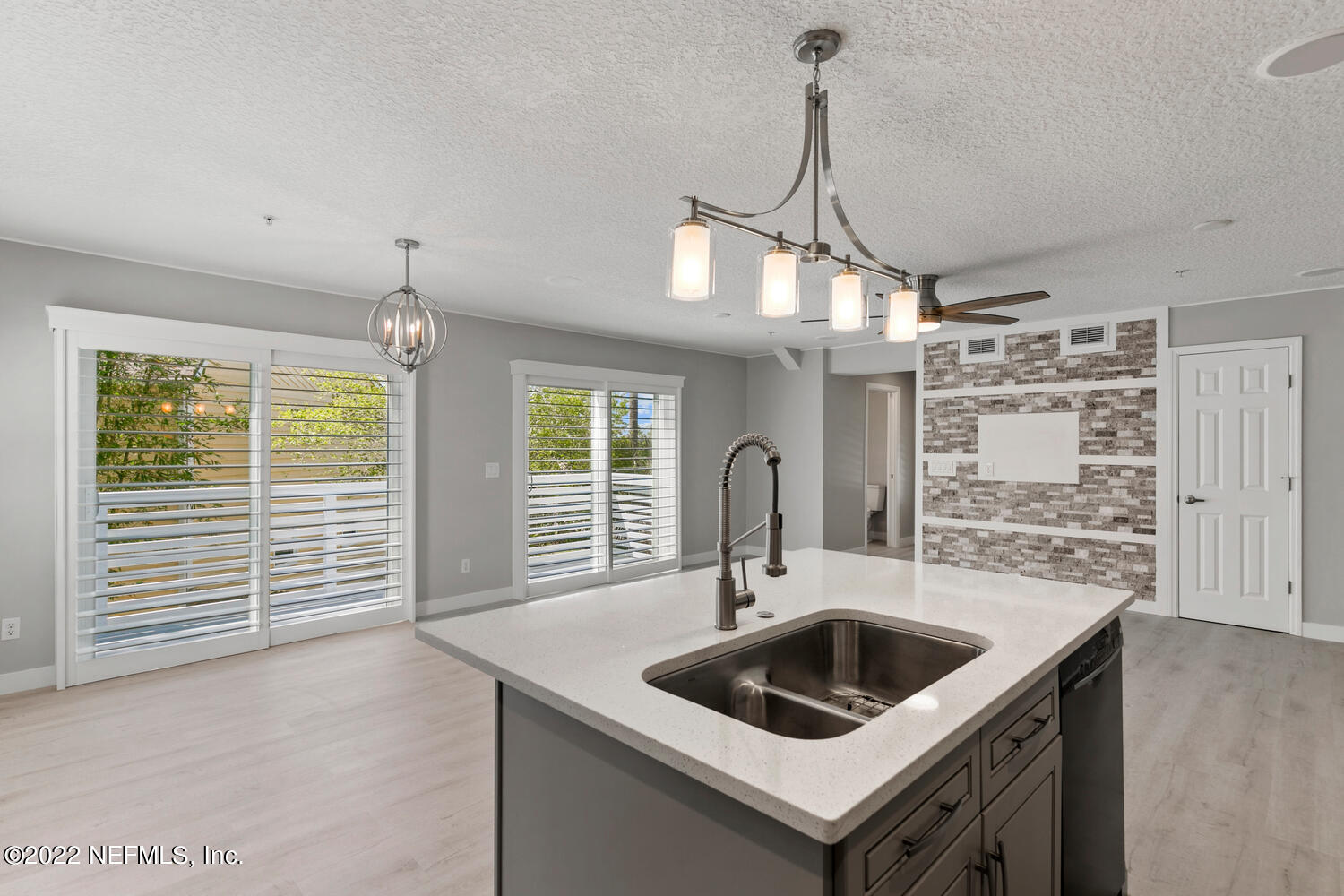 2107 Bartolome Road Neptune Beach, FL 32266 - Photo 9 of 38 2107 Bartolome Rd Neptune-large-016-039-