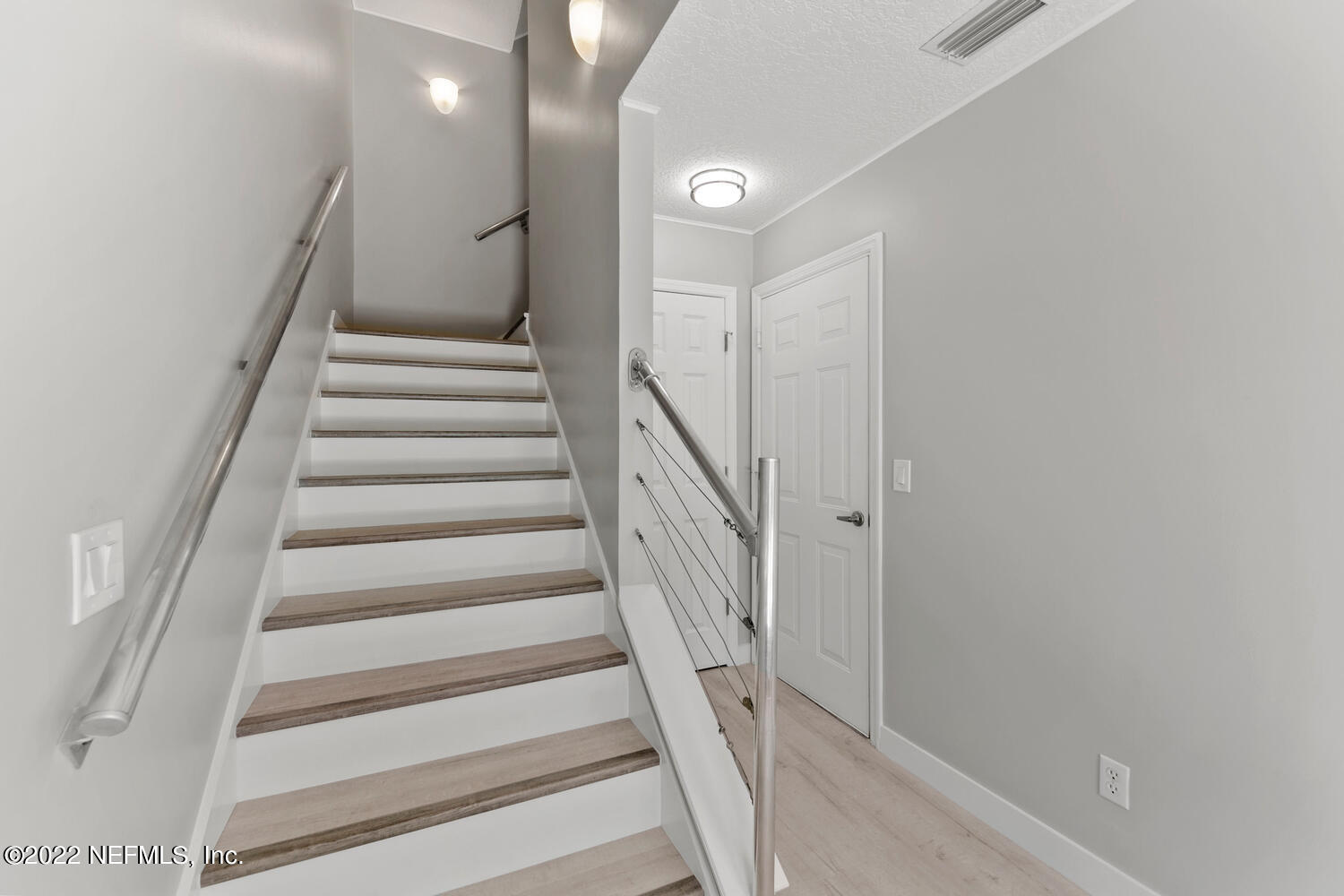 2107 Bartolome Road Neptune Beach, FL 32266 - Photo 10 of 38 2107 Bartolome Rd Neptune-large-010-004-