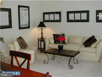 1801 Egg Harbor Road, Unit 210 Lindenwold, NJ 08021 - Photo 2 of 12 Living Room