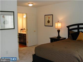1801 Egg Harbor Road, Unit 210 Lindenwold, NJ 08021 - Photo 9 of 12 Bedroom - Main