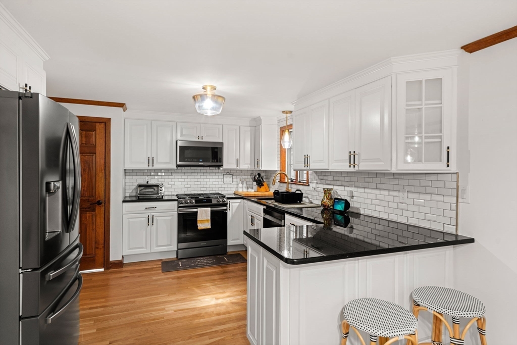 85 Chickering Road Dedham, MA 02026 - Photo 2 of 40 Gallery Image 2