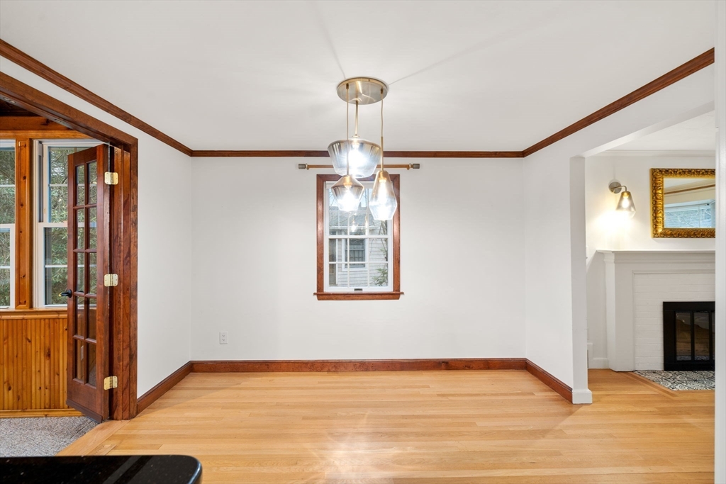 85 Chickering Road Dedham, MA 02026 - Photo 8 of 40 Gallery Image 8