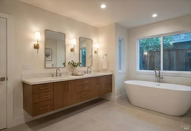 $745,000 | 14670 Midland Road, Castro Valley, CA 94578