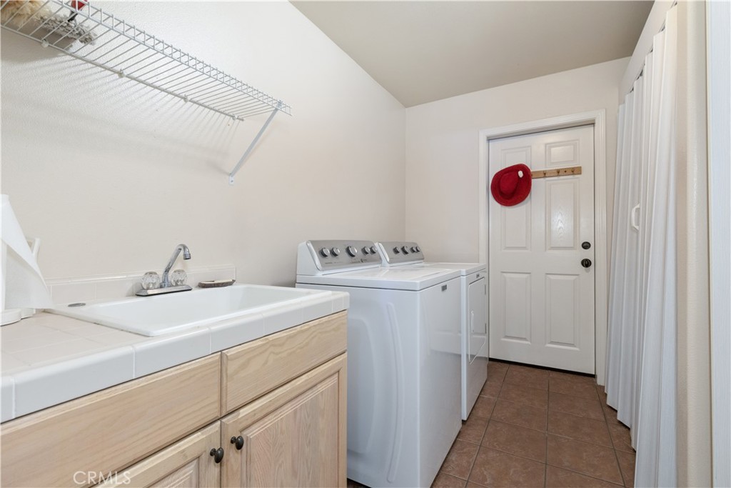9905 Corriente Road Atascadero, CA 93422 - Photo 24 of 53