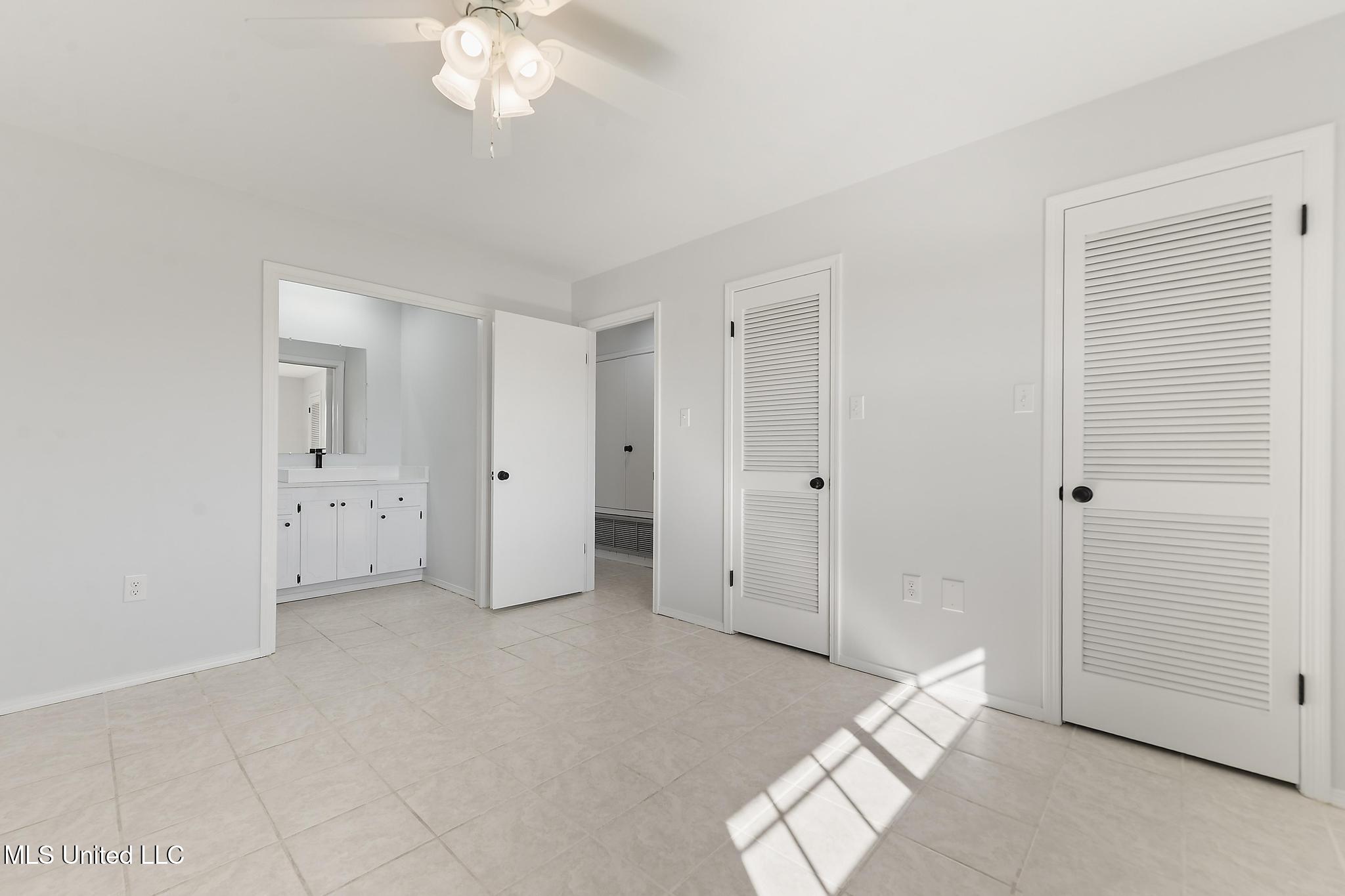 5043 Mitchell Road Long Beach, MS 39560 - Photo 10 of 32 010