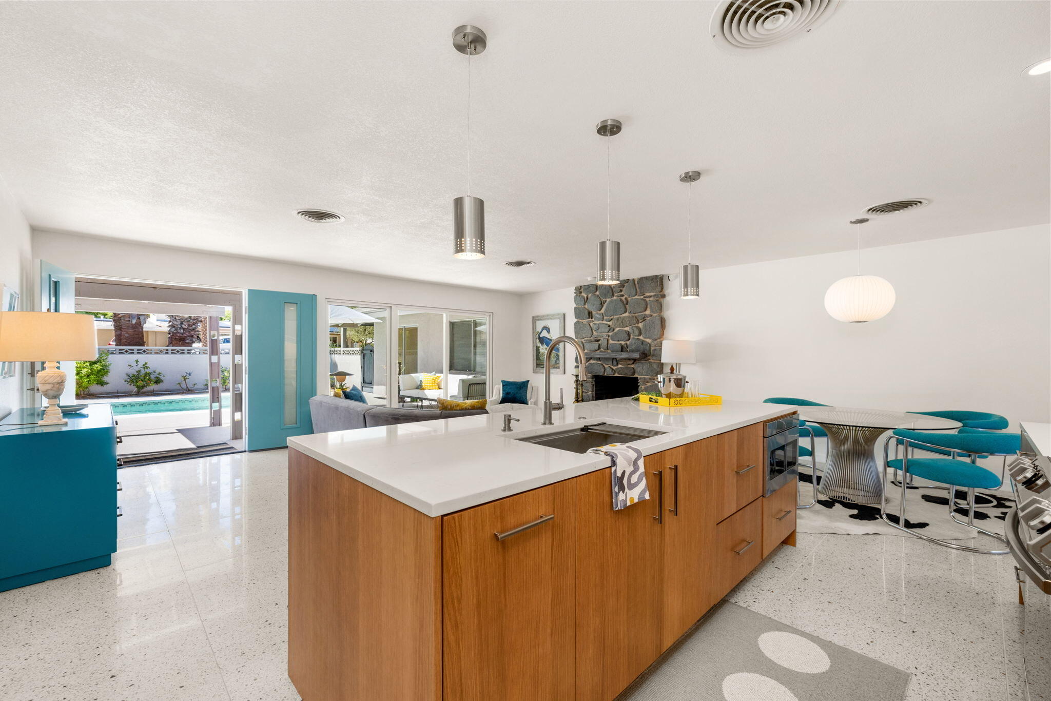 74350 Covered Wagon Trail, Unit A Palm Desert, CA 92260 - Photo 4 of 49 IMG_6330