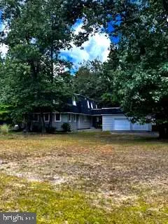 $815,000 | 150 West Centennial Drive, Medford, NJ 08055