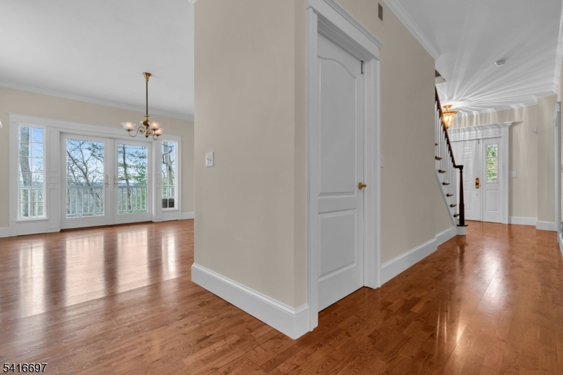 72 Gillette Road Gillette, NJ 07933 - Photo 14 of 45