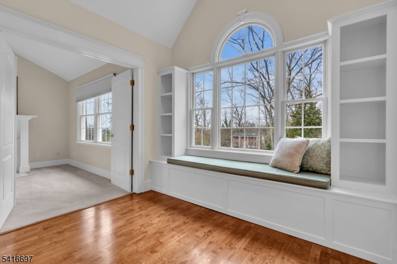 72 Gillette Road Gillette, NJ 07933 - Photo 25 of 45