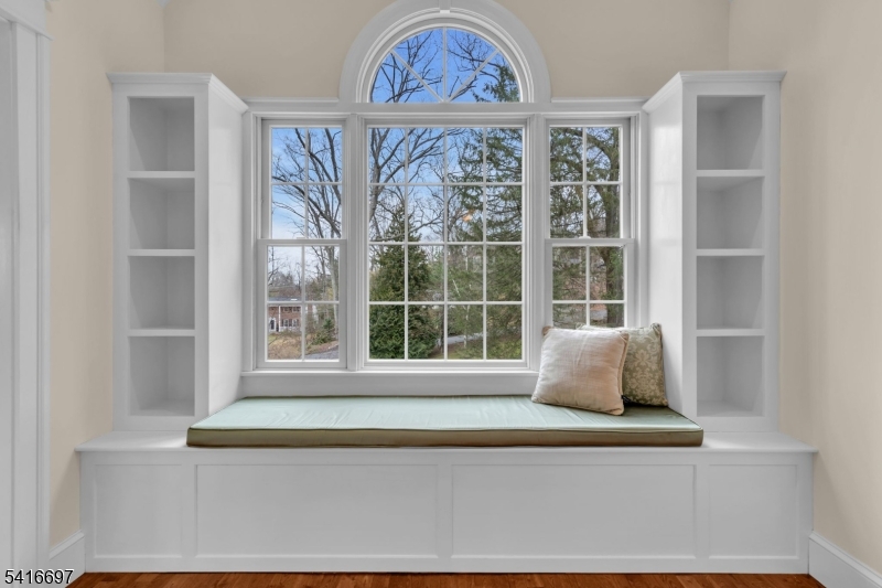 72 Gillette Road Gillette, NJ 07933 - Photo 26 of 45