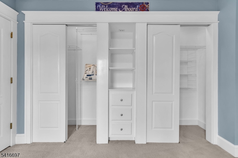 72 Gillette Road Gillette, NJ 07933 - Photo 28 of 45