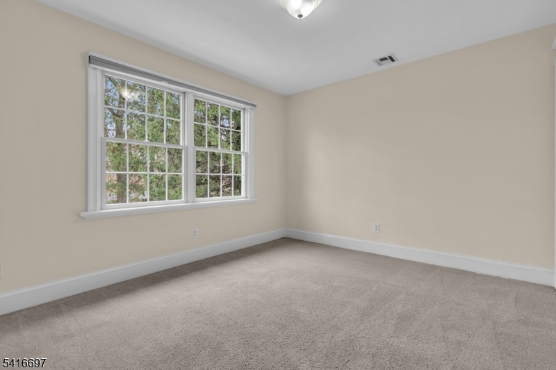 72 Gillette Road Gillette, NJ 07933 - Photo 29 of 45