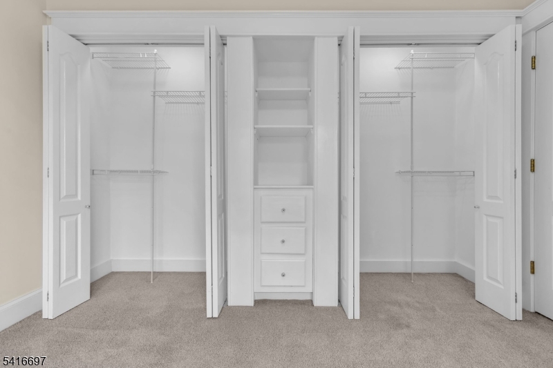 72 Gillette Road Gillette, NJ 07933 - Photo 30 of 45