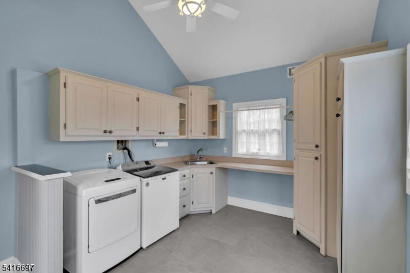 72 Gillette Road Gillette, NJ 07933 - Photo 34 of 45