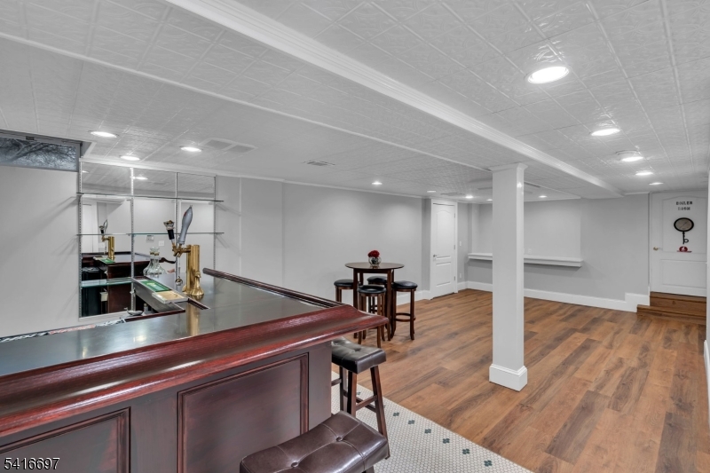 72 Gillette Road Gillette, NJ 07933 - Photo 39 of 45