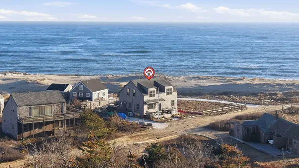 $3,295,000 | 3 Maine Avenue, Nantucket, MA 02554