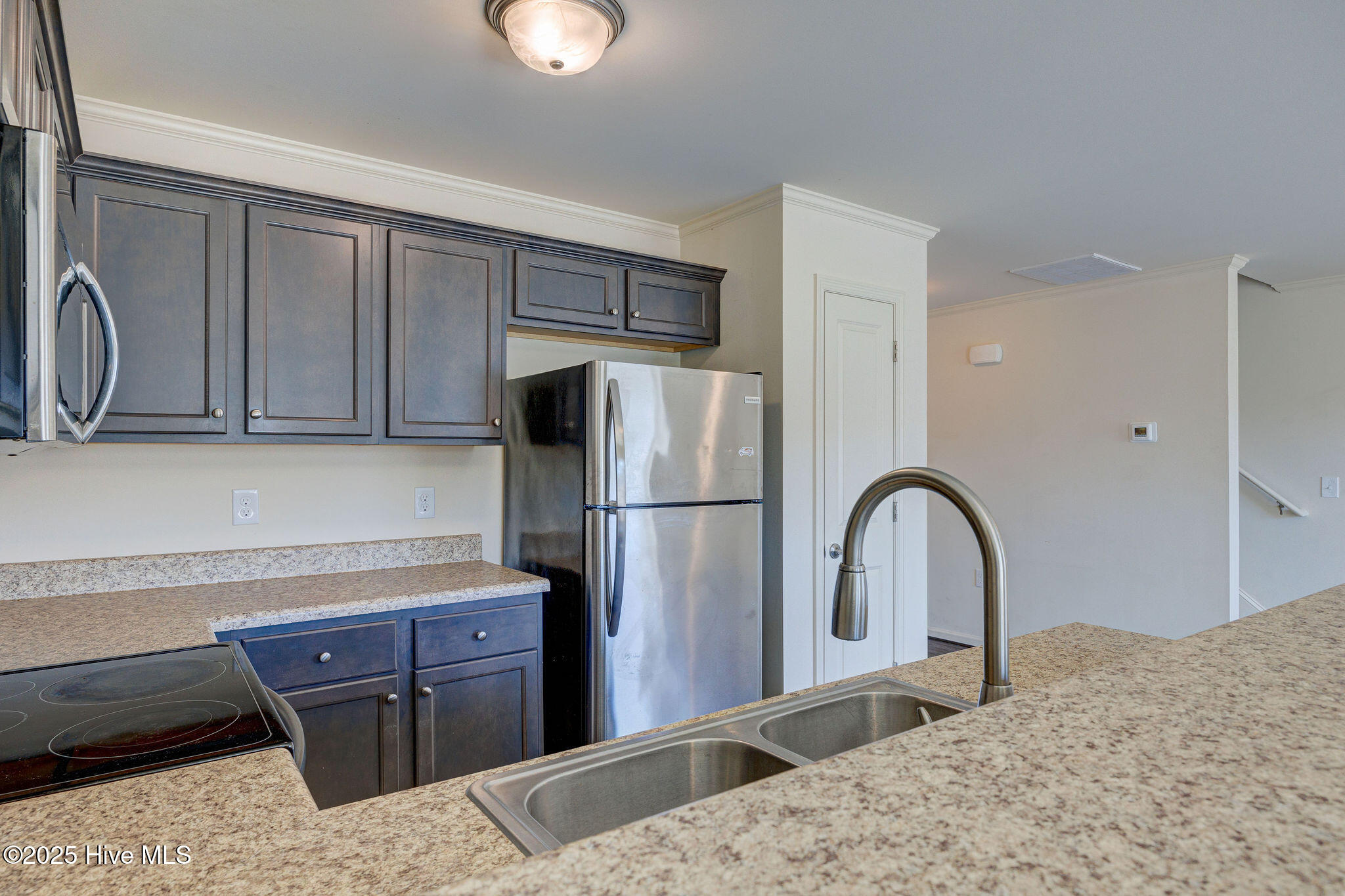 444 Sullivan Loop Road Midway Park, NC 28544 - Photo 6 of 15 444SullivanLoopRoad-18