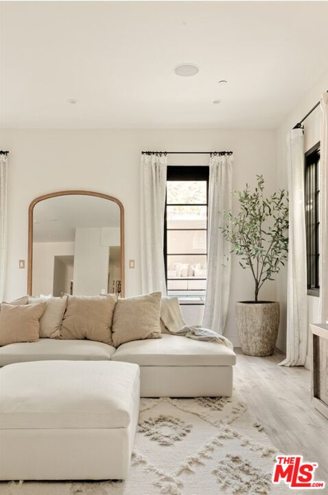 1436 Ethel Street Glendale, CA 91207 - Photo 21 of 47 a living room with furniture and a potted plant