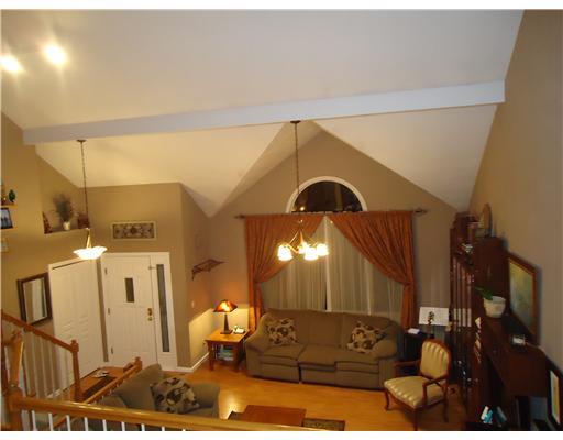 456 Holyoke Road Butler, PA 16001 - Photo 5 of 18 Exterior Front. View of living room from the formal dining area.
