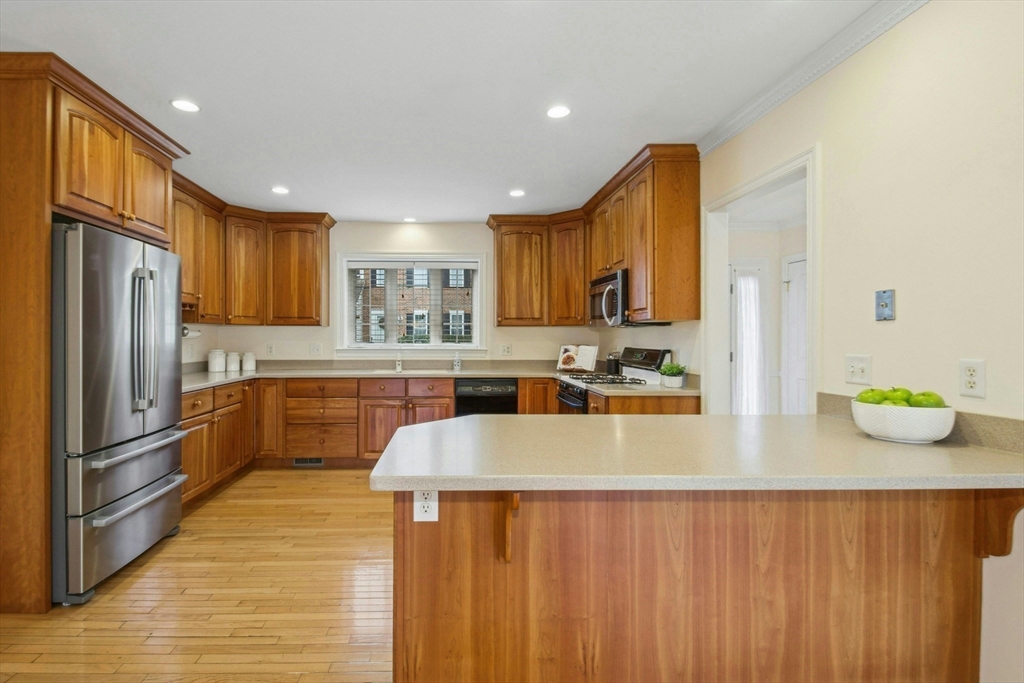 4 Turtle Brook Way Medfield, MA 02052 - Photo 13 of 36