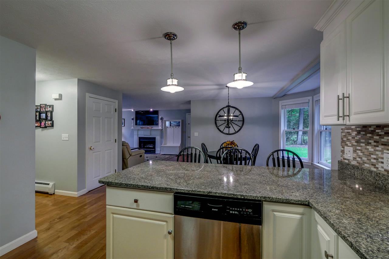6 Castleton Court Merrimack, NH 03054 - Photo 7 of 38