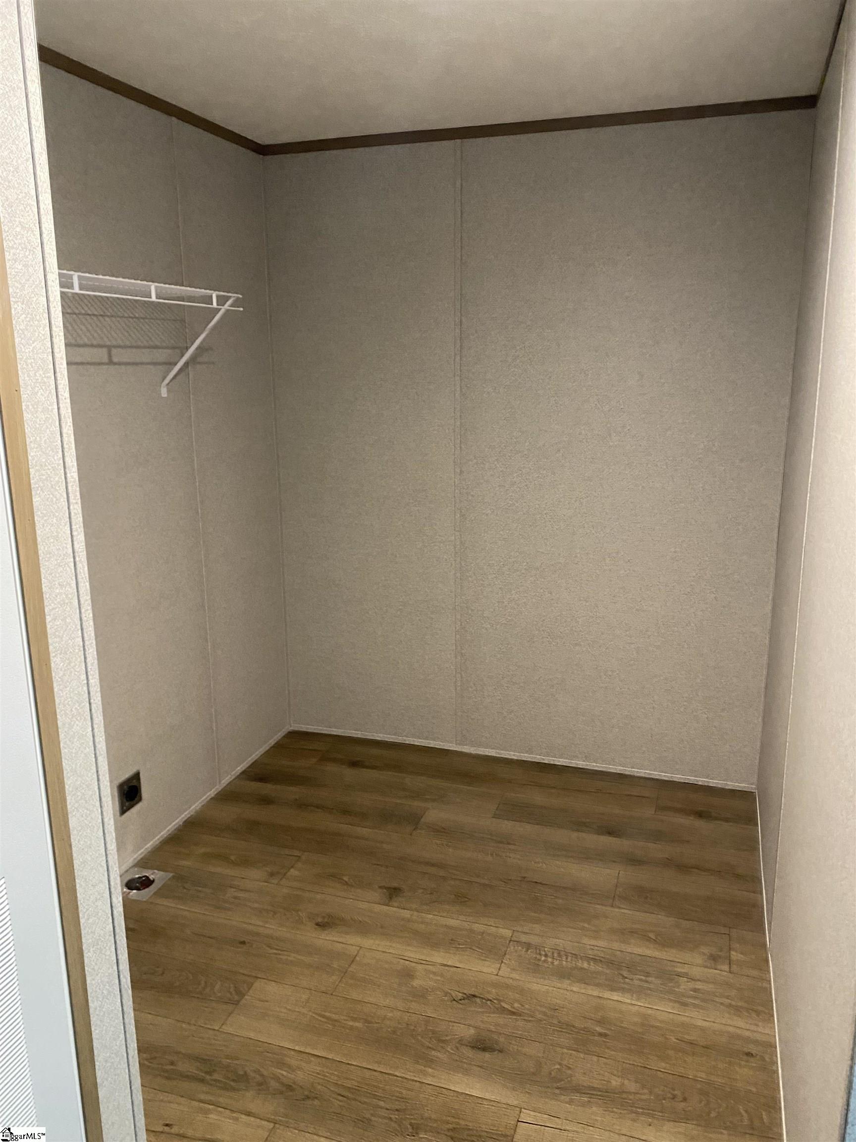 11271 South 101st Highway Gray Court, SC 29645 - Photo 7 of 10