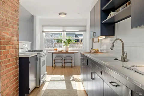 $1,695,000 | 39 Lakeside Drive, Corte Madera, CA 94925