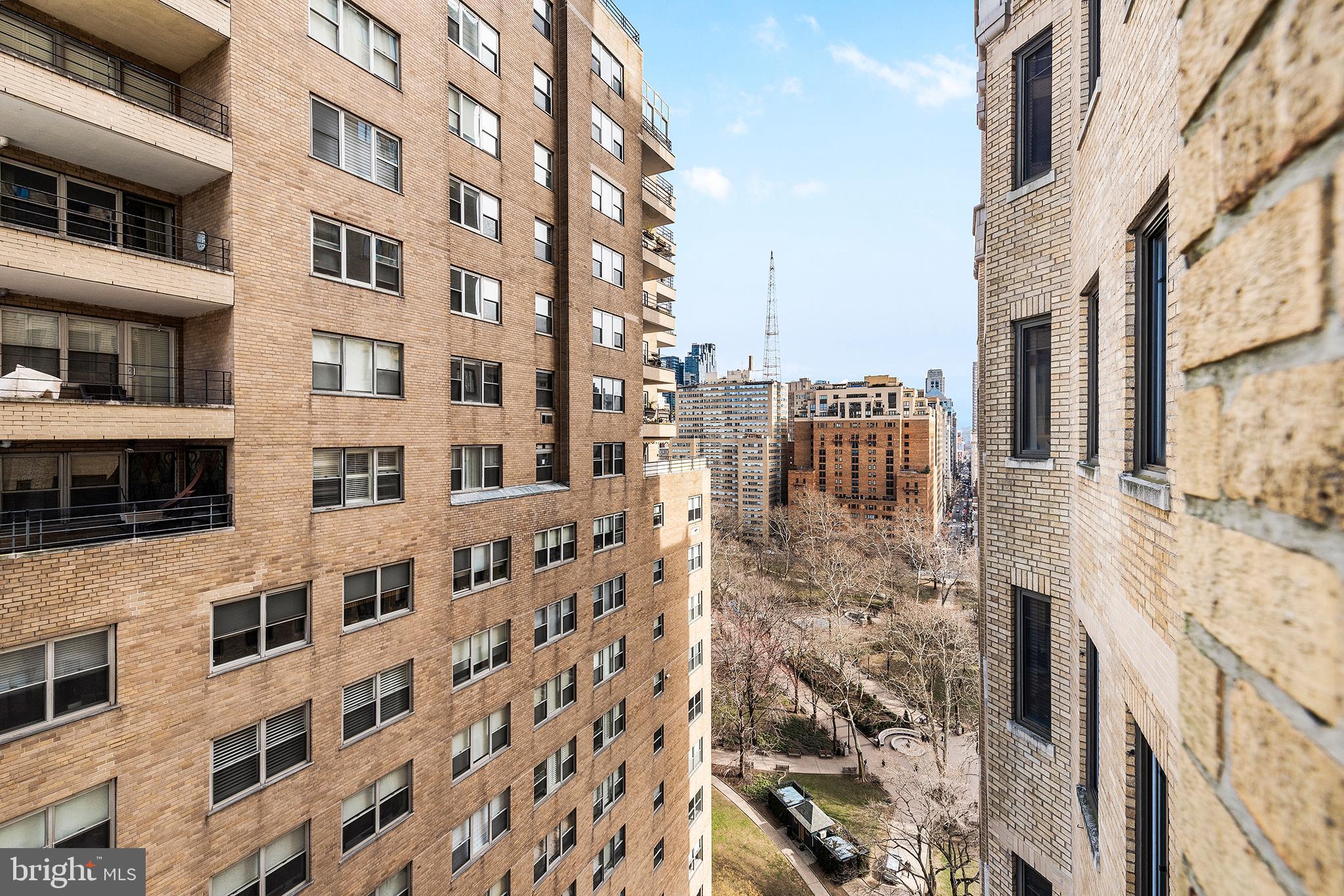 222 West Rittenhouse Square, Unit 1204 Philadelphia, PA 19103 - Photo 3 of 20