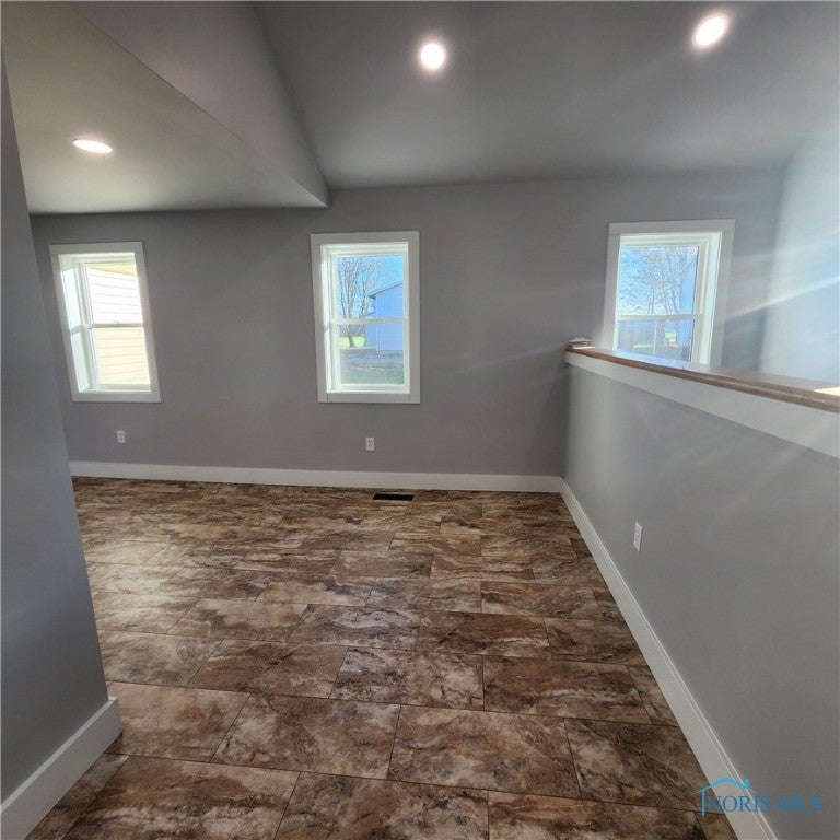 471 Haines Road Sycamore, OH 44882 - Photo 25 of 50 Gallery Image 25