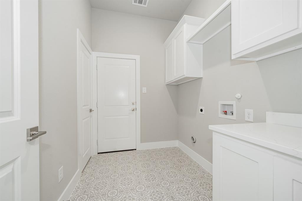 424 Deer Lane Celeste, TX 75423 - Photo 33 of 40 a view of utility room