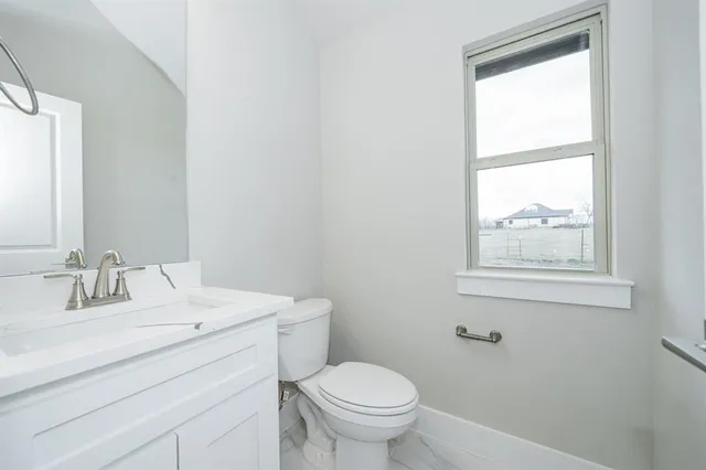 $465,000 | 424 Deer Lane, Celeste, TX 75423