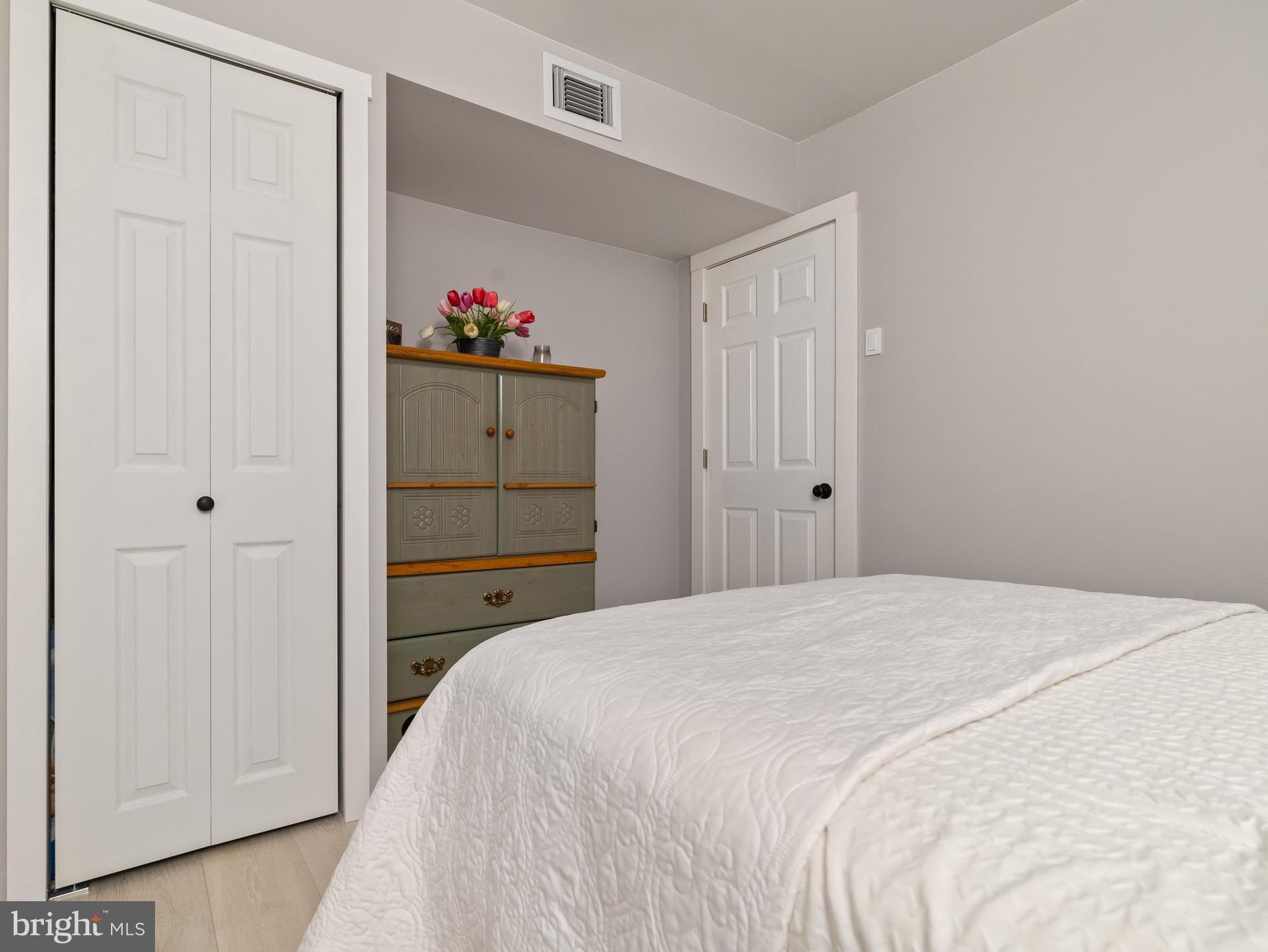 11 Gainor Avenue Maple Shade, NJ 08052 - Photo 19 of 31 Gallery Image 19