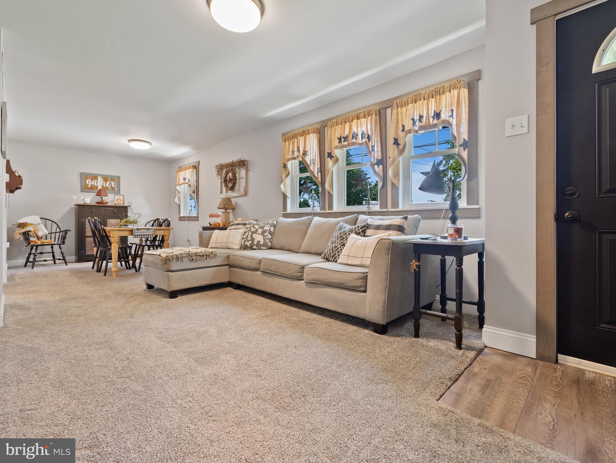 11 Gainor Avenue Maple Shade, NJ 08052 - Photo 4 of 31 Gallery Image 4