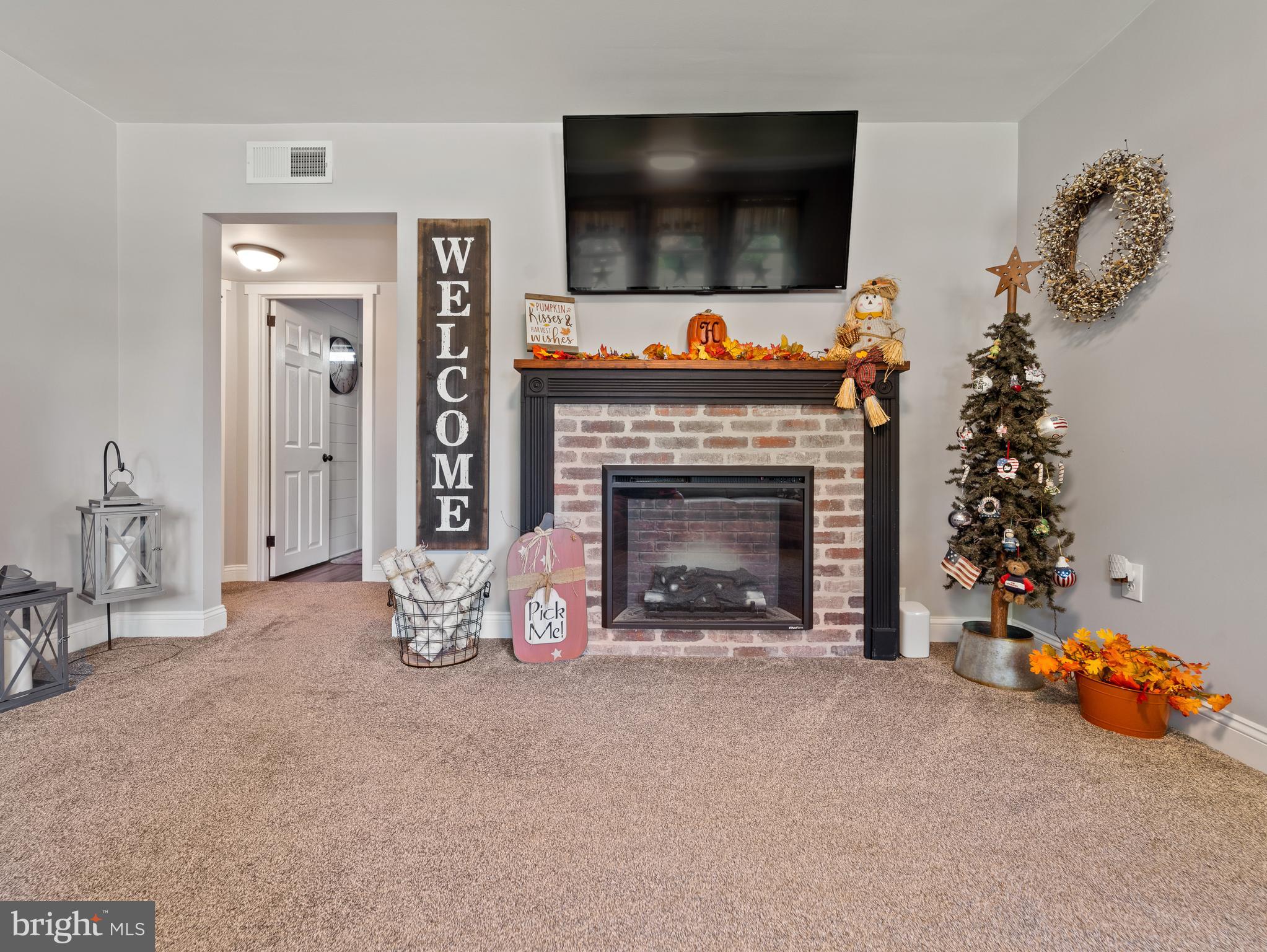 11 Gainor Avenue Maple Shade, NJ 08052 - Photo 6 of 31 Gallery Image 6