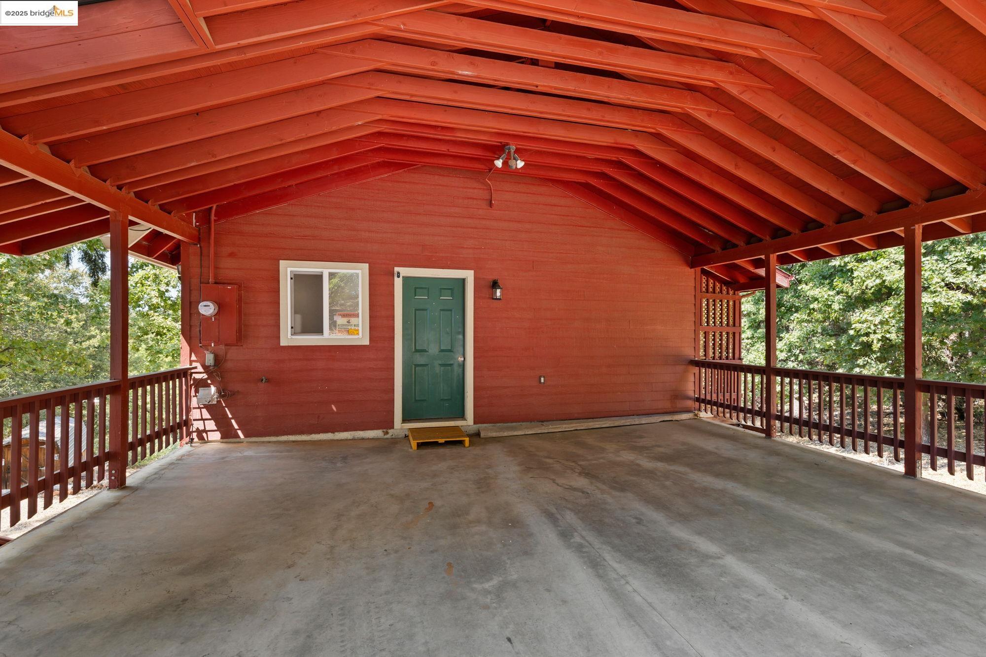 14799 Big Hill Road Sonora, CA 95370 - Photo 50 of 60 Exterior space with a patio area