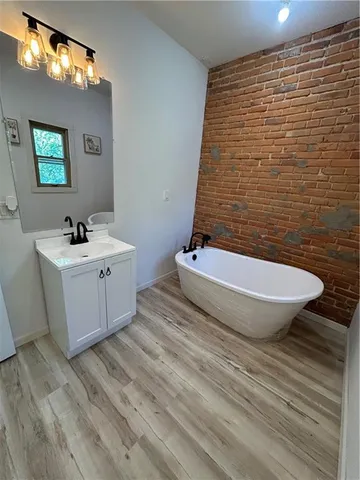 $205,000 | 727 South 10th Street, St. Joseph, MO 64501