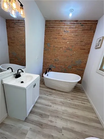 $205,000 | 727 South 10th Street, St. Joseph, MO 64501