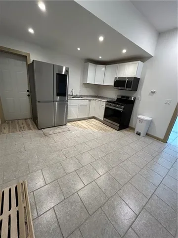 $205,000 | 727 South 10th Street, St. Joseph, MO 64501