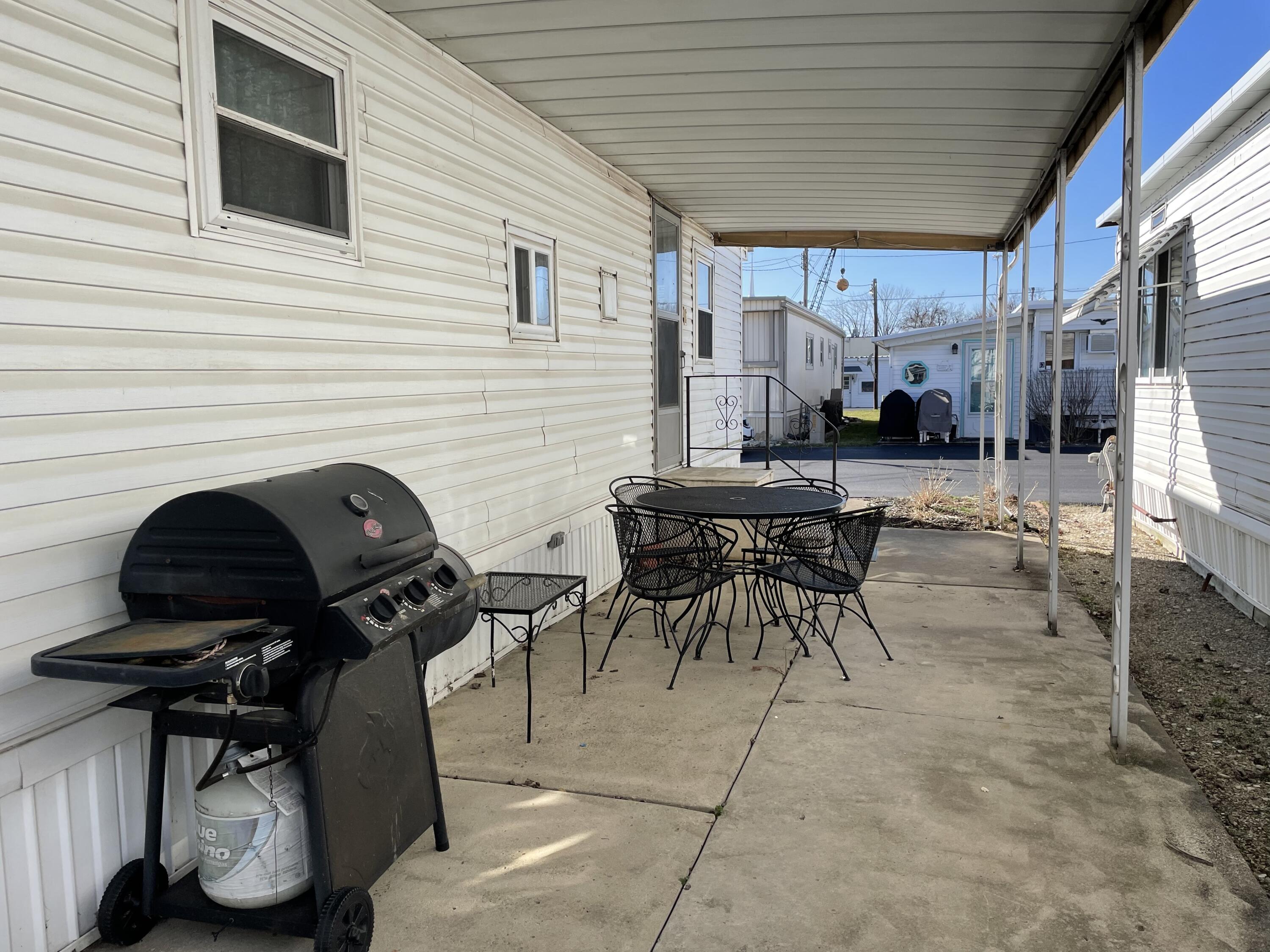 48 Easy Street Russells Point, OH 43348 - Photo 4 of 17