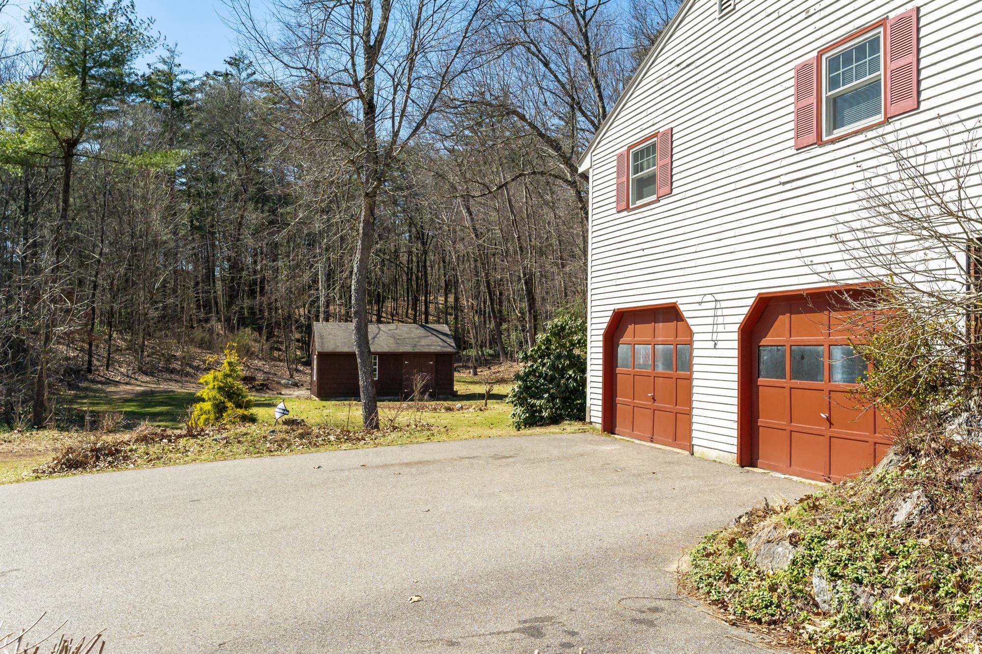 3 Fox Den Road Hollis, NH 03049 - Photo 13 of 40
