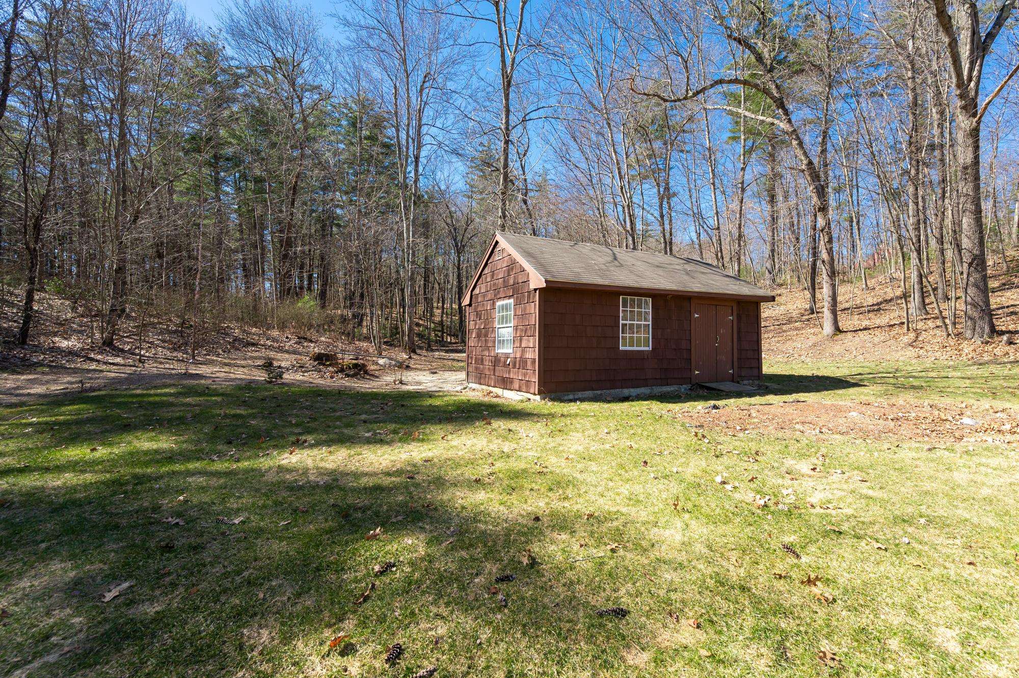3 Fox Den Road Hollis, NH 03049 - Photo 29 of 40