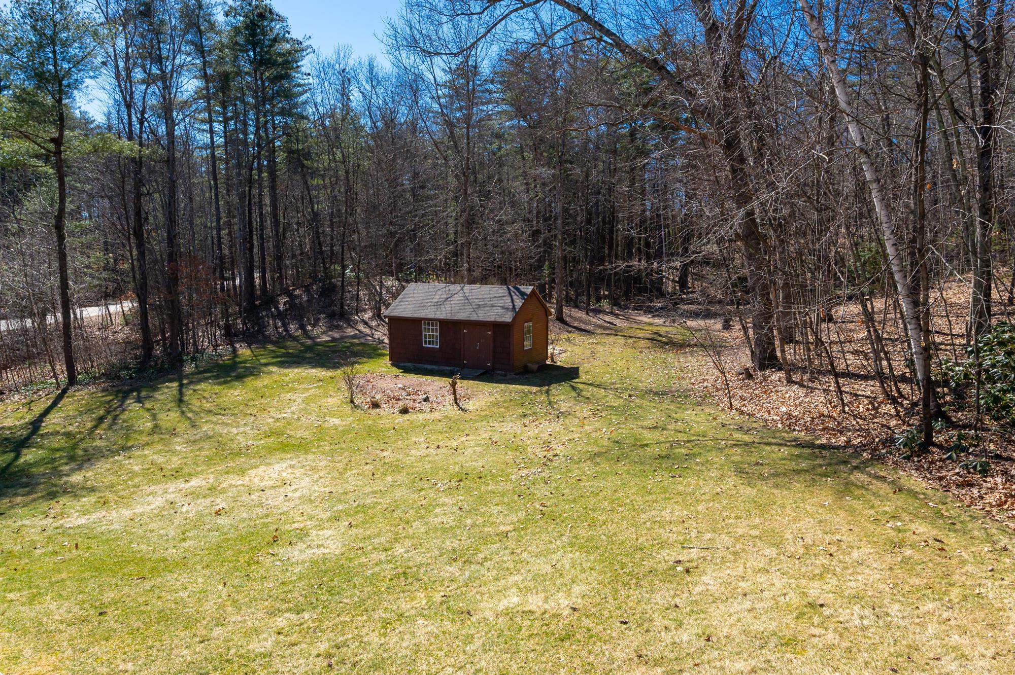 3 Fox Den Road Hollis, NH 03049 - Photo 31 of 40