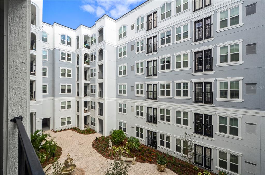 202 East South St Unit 6046