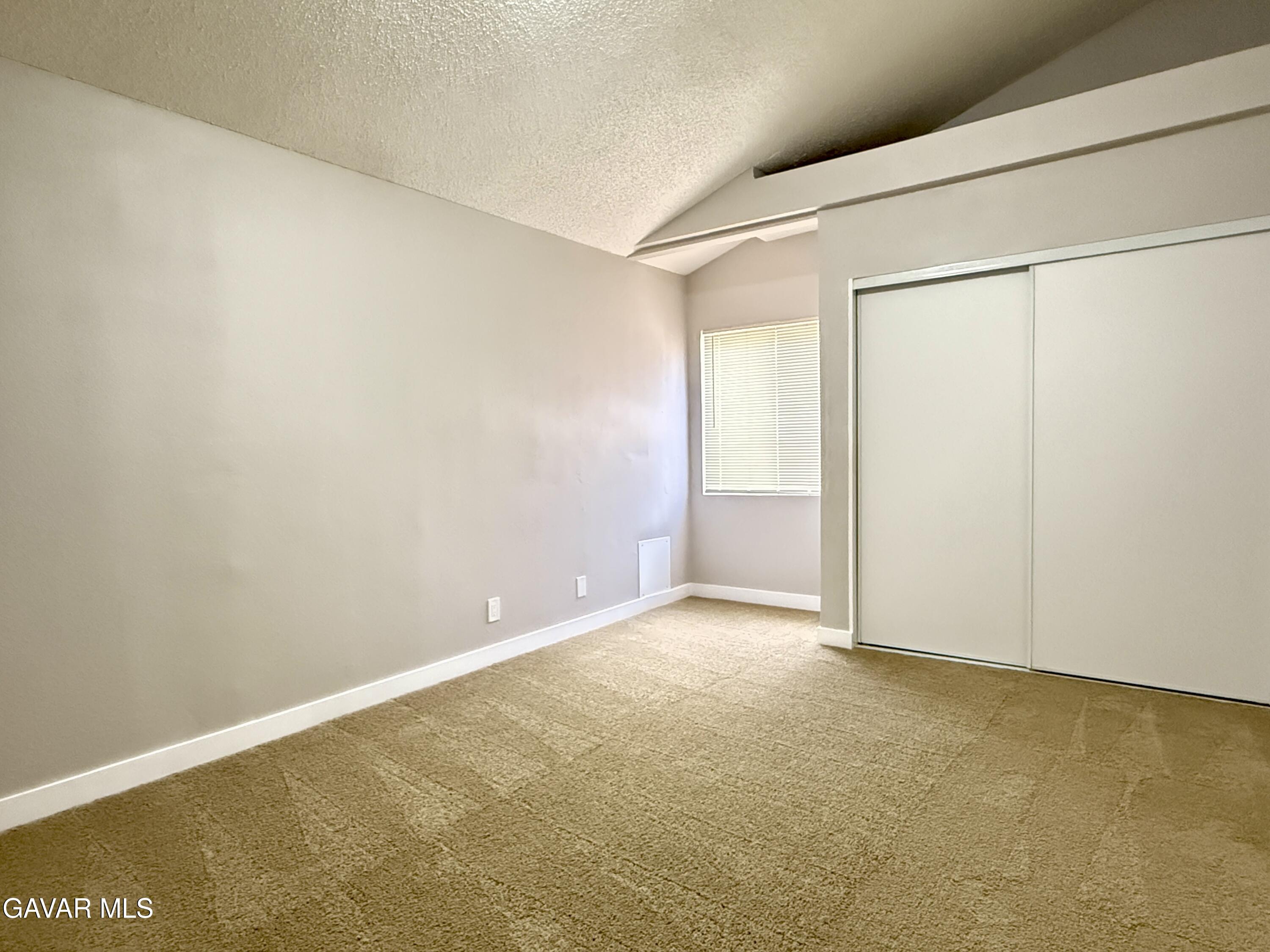 36931 Charter Court Palmdale, CA 93552 - Photo 9 of 20