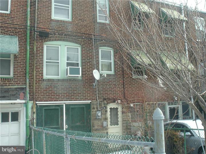 2124 Fraley Street Philadelphia, PA 19124 - Photo 2 of 7 Exterior Back