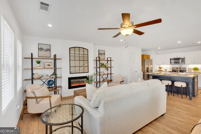 $283,990 | 107 Village Green Drive, Unit 170, Adairsville, GA 30103